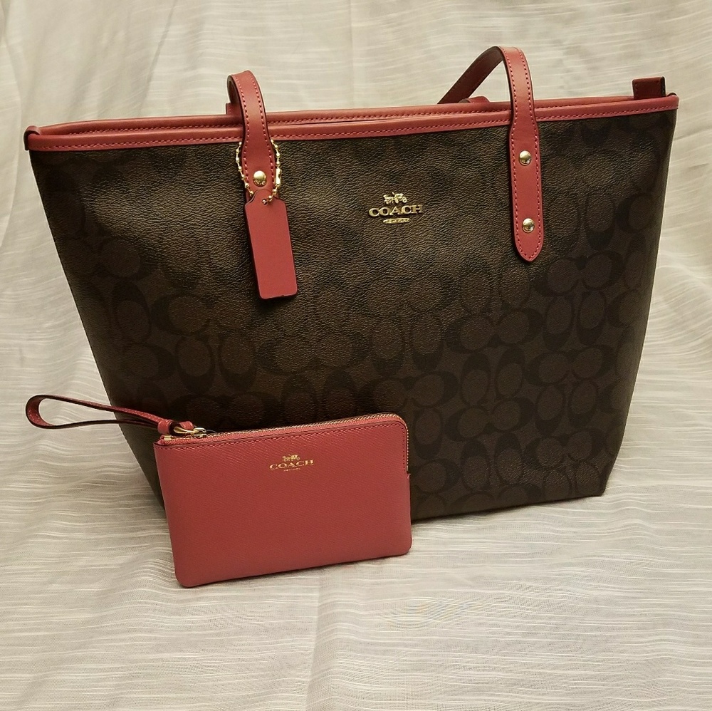 Coach Signature purse and Wristlet wallet